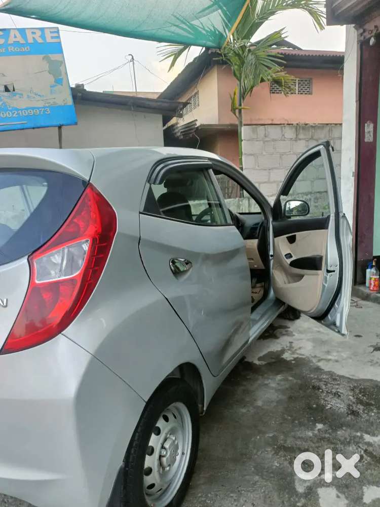 Hyundai Eon Era 2018 Model With Original Colour And Genuine Running