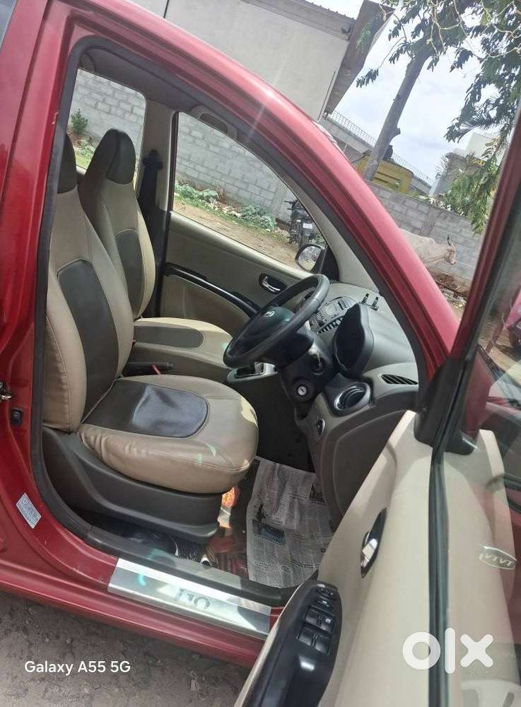 Hyundai I10 Sportz, 2012, Petrol
