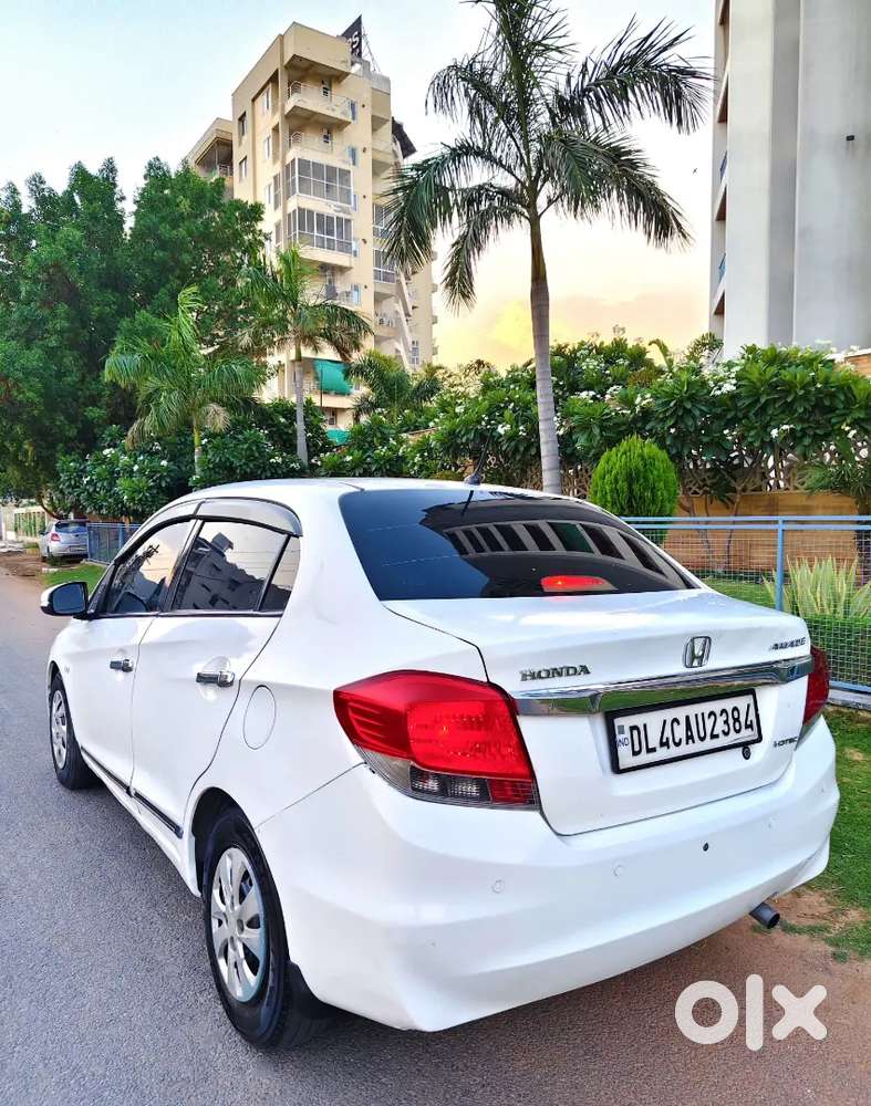Honda Amaze 2015 Diesel 81200 Km Driven