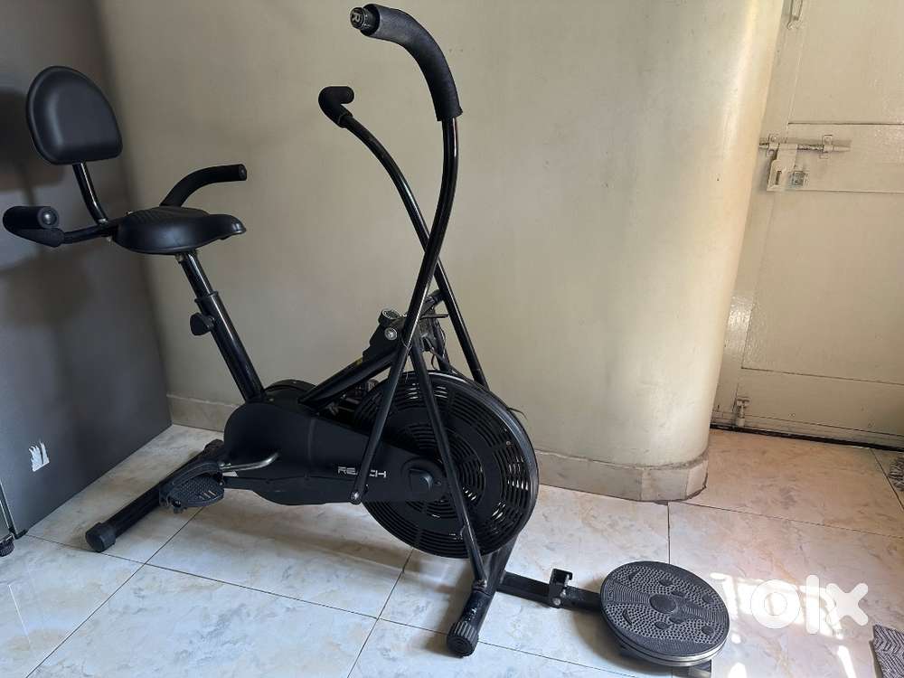 Air Upright Cycle, gym at home