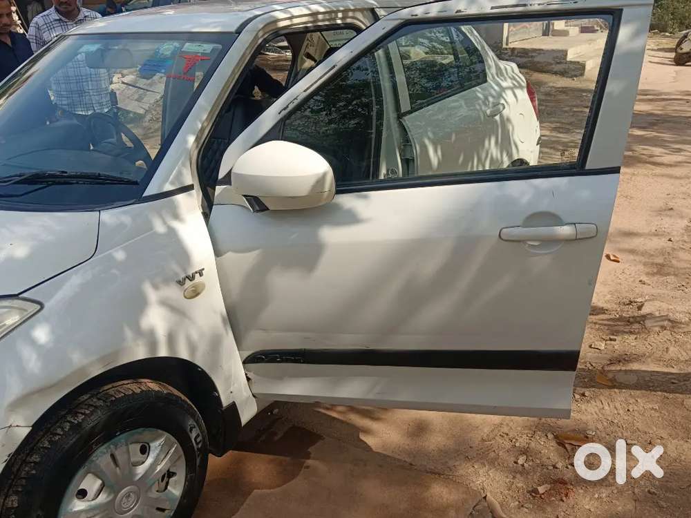 Maruti Suzuki Dzire 2016 Cng & Hybrids 135000 Km Driven
