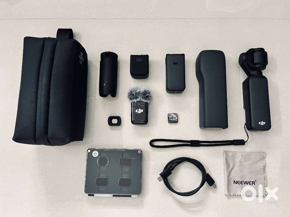 DJI Osmo Pocket 3 Creator Combo Kit + Neewer ND/CPL Filter Kit