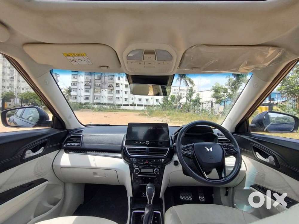 Mahindra Xuv 3xo Ax7l 1.2 Petrol At (pg), 2024, Petrol