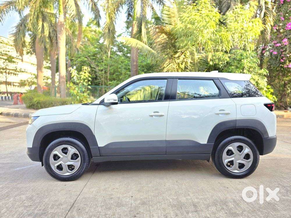 Maruti Suzuki Brezza 1.5 Lxi Smart Hybrid, 2026, Petrol
