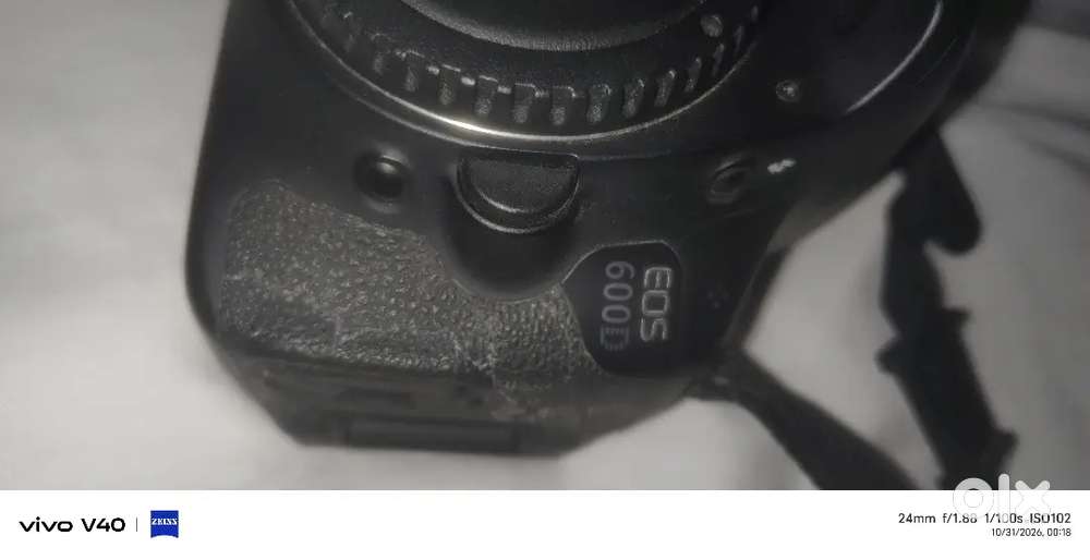 Canon EOS 600 D lense canon zoom lens ef-s18-55mm