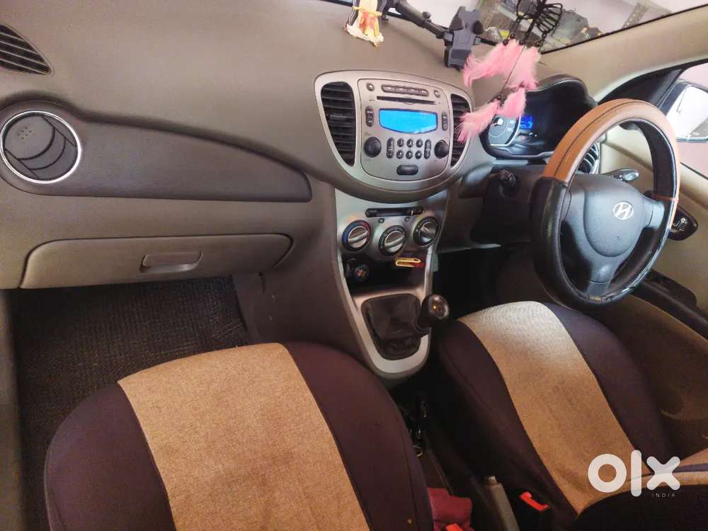 Hyundai I10 Sportz Irde2 28503 Km Ridden Car