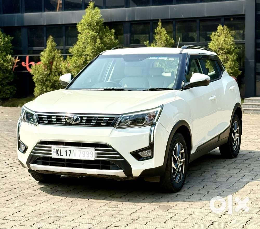 Mahindra Xuv300 W8 Option Diesel, 2022, Diesel