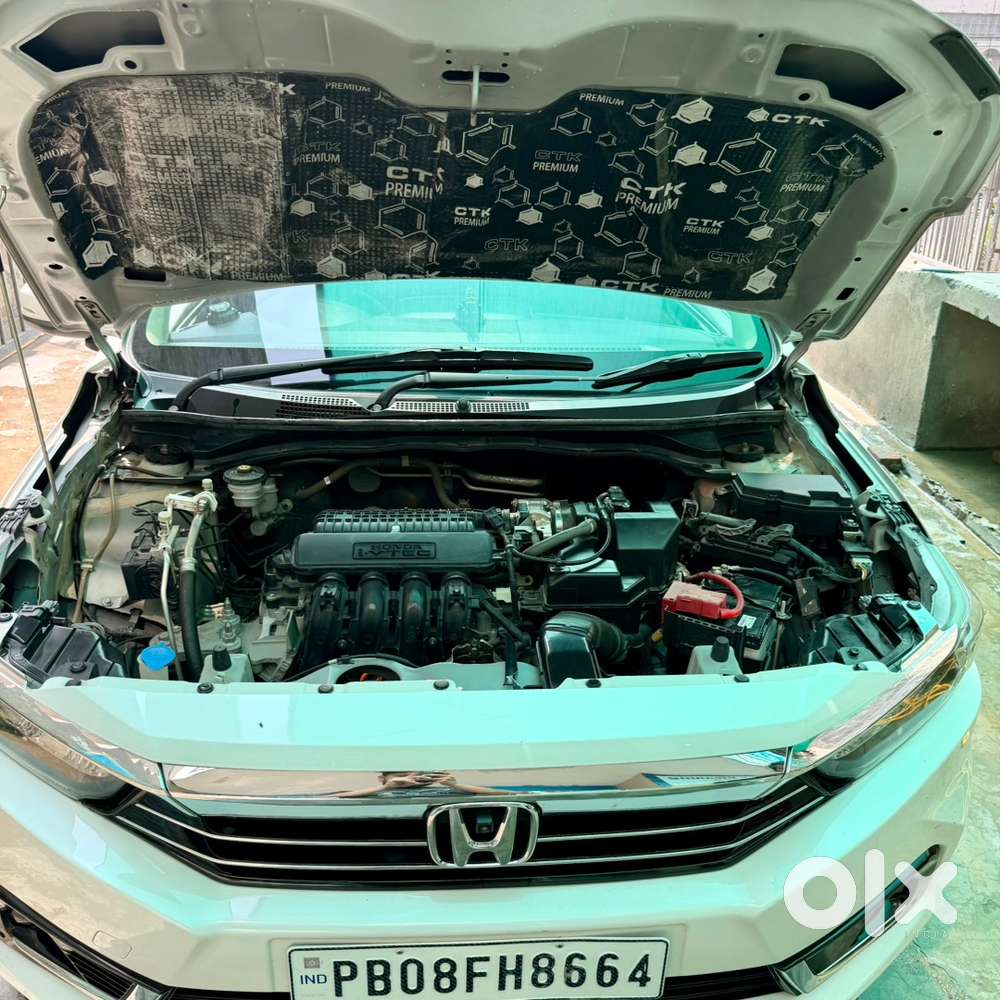 E20 Petrol/automatic/40,000 Km/amaze/damping/jbl Audio/maintained