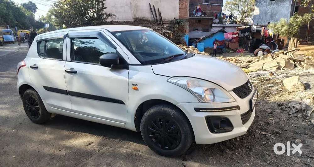 Maruti Suzuki Swift 2017 Petrol 45000 Km Driven