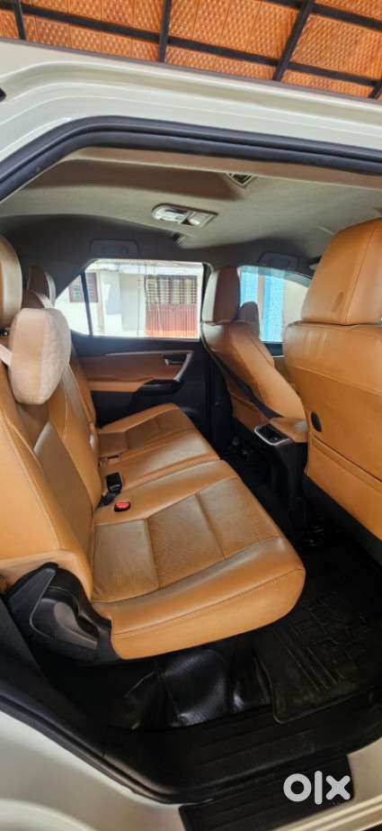 Toyota Fortuner 4x2 At 2.8 Diesel, 2022, Diesel