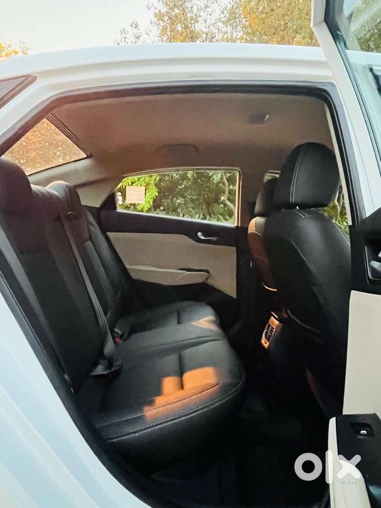 Hyundai Verna 1.6 Vtvt Sx, 2019, Petrol