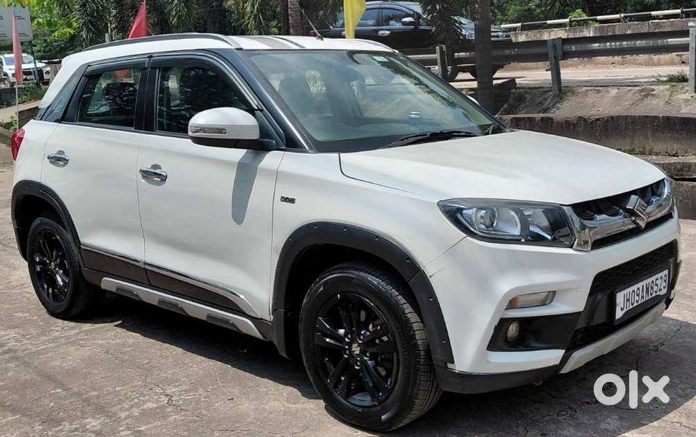 Maruti Suzuki Brezza Zxi Plus At, 2019, Diesel