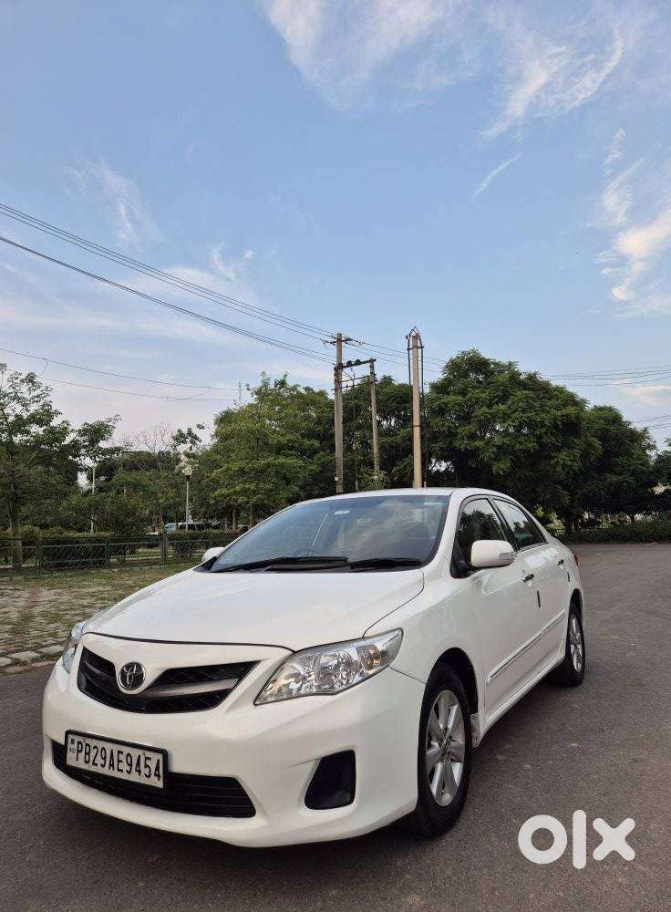 Toyota Corolla Altis 2010-2013 Diesel D4dg, 2011, Diesel