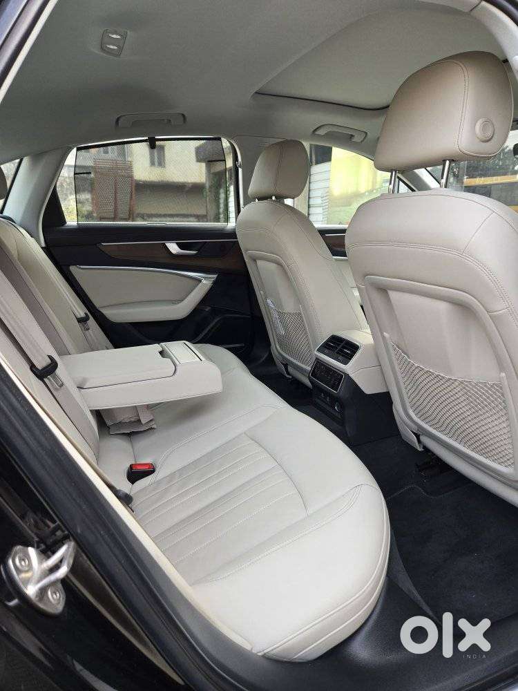 Audi A6 Technology 45 Tfsi W/o Matrix, 2025, Petrol