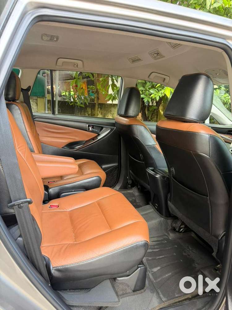 Toyota Innova Crysta [2016-2020] 2.4 Gx At 7 Str, 2020, Diesel