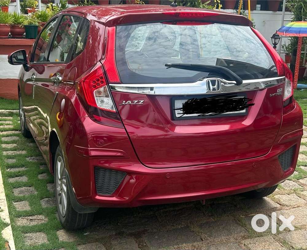 Honda Jazz 2018 Petrol Well Maintained