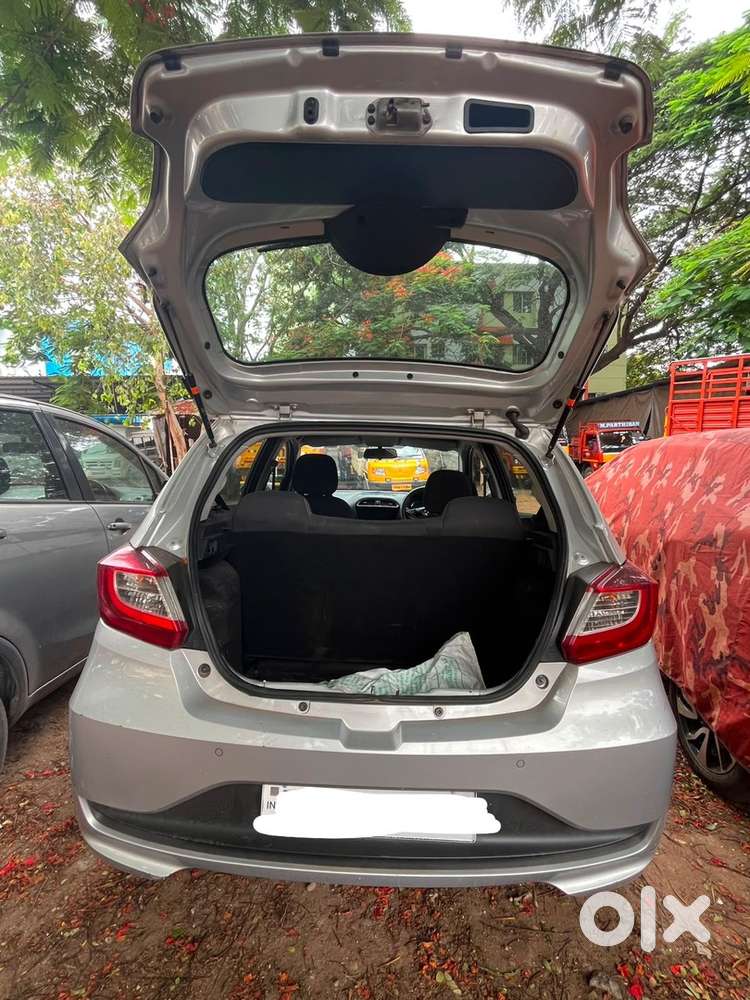 2021 Tata Tiago Xza 61000 Km Petrol Automatic
