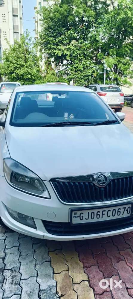Skoda Rapid 1.6 Active 2012