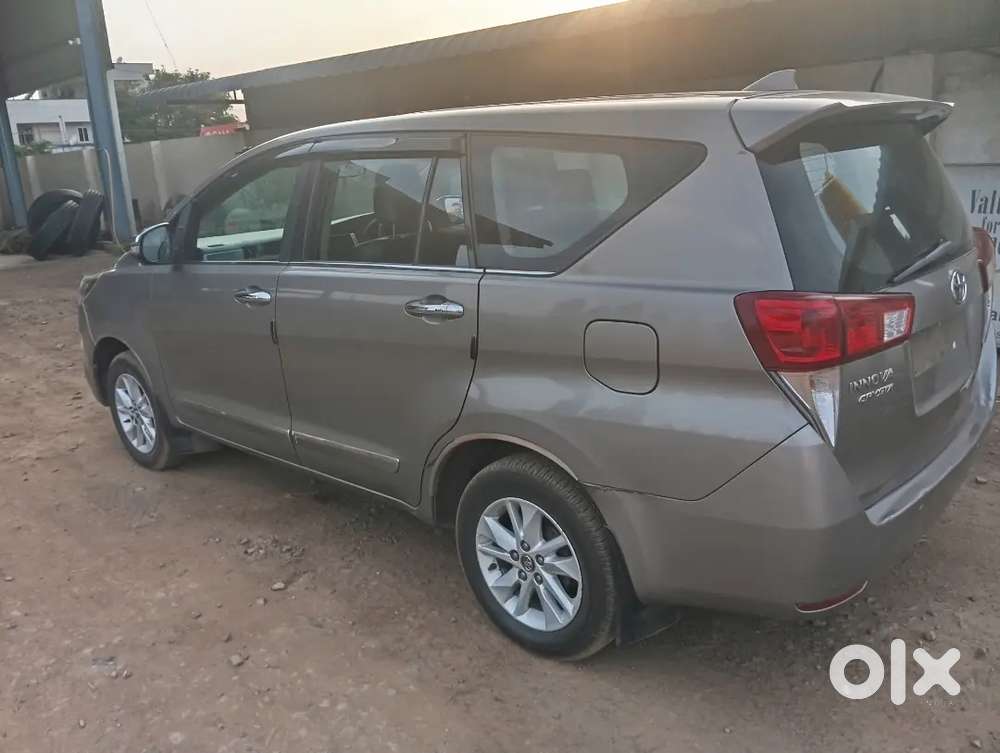 Toyota Innova Crysta 2017 Diesel Manual