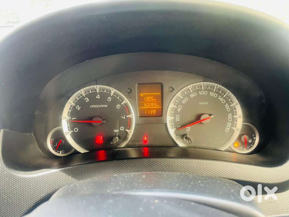 Maruti Suzuki Swift Vxi 1.2 Abs Bs-iv, 2013, Petrol