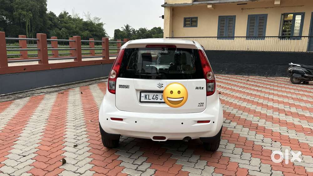 Maruti Suzuki Ritz Zxi Bs-iv, 2014, Petrol