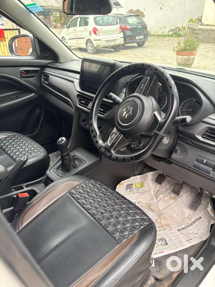 Maruti Suzuki Brezza 2024 Petrol Well Maintained