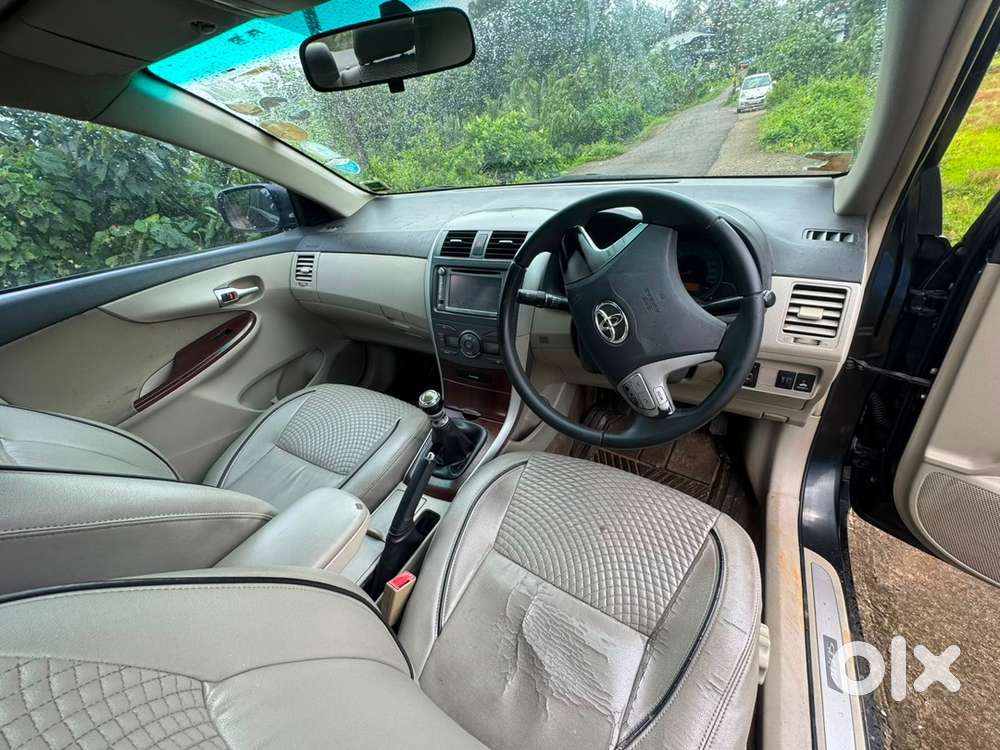 Toyota Corolla Altis 2011 Diesel Manual