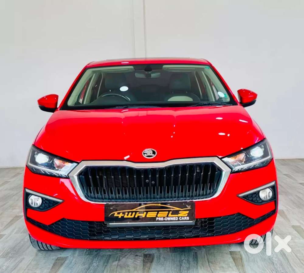 Skoda Slavia Style 1.0l Tsi At, 2023, Petrol