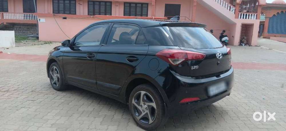 Hyundai I20 Sportz 1.4 Crdi 6 Speed Bs-iv, 2015, Diesel