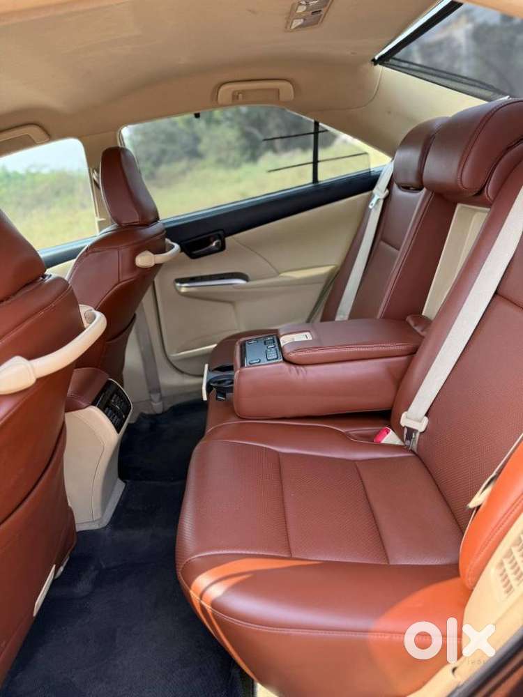 Toyota Camry Hybrid 2.5, 2017, Petrol