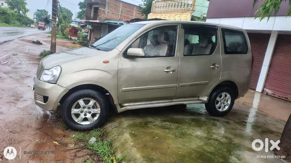 Mahindra Xylo 2009 Petrol Manual