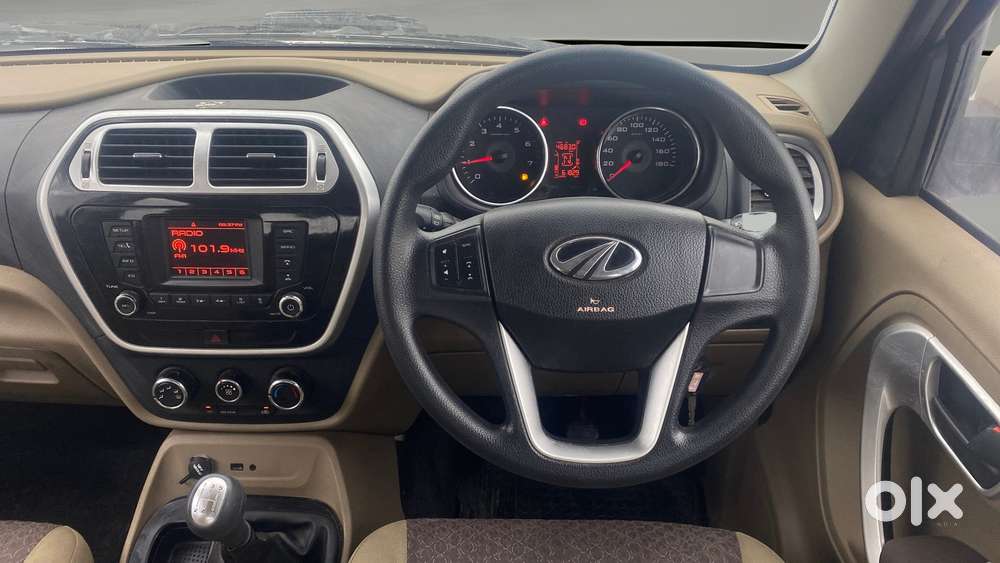 Mahindra Tuv 300 Mhawk100 T8, 2015, Diesel
