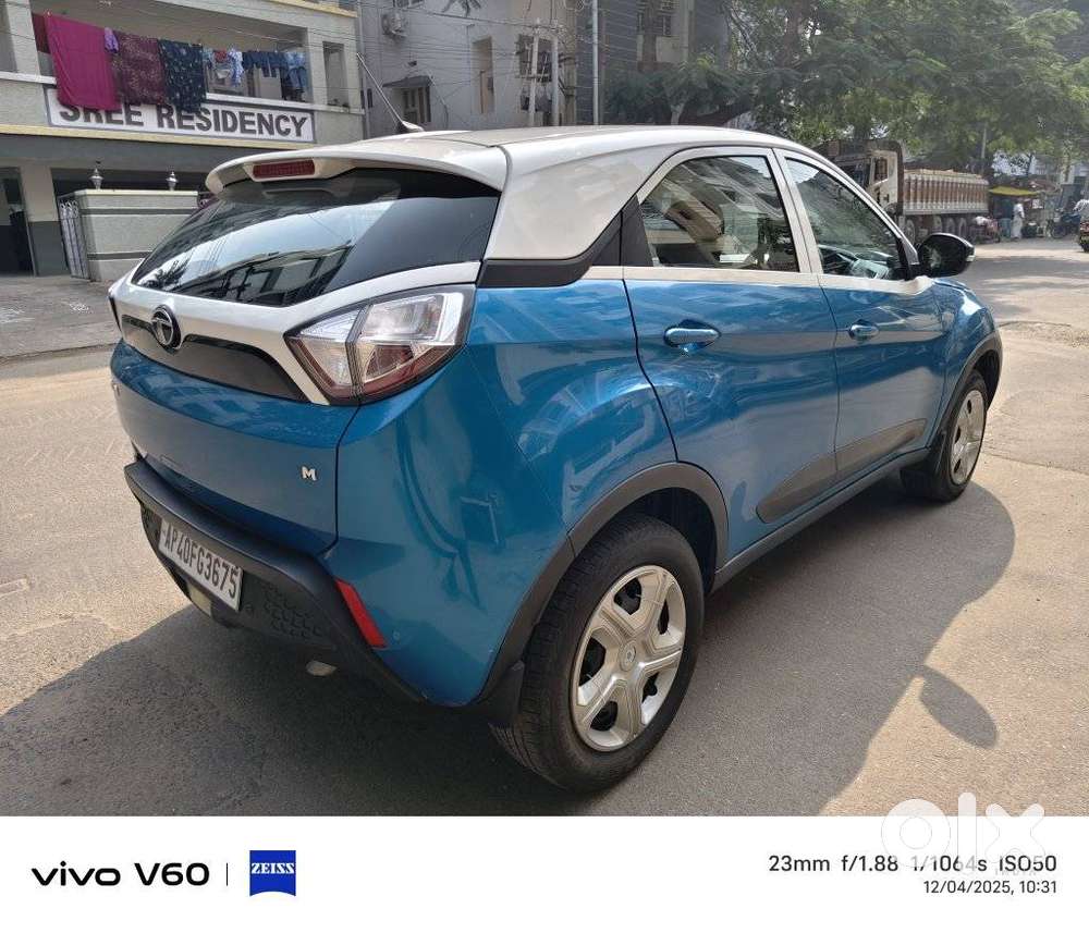Tata Nexon 1.2 Revotron Xm (s), 2018, Diesel