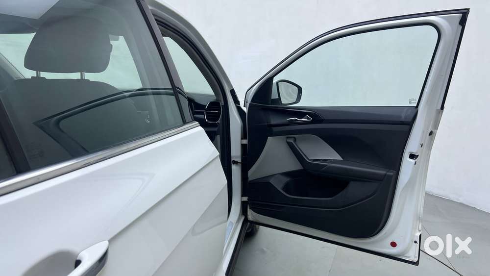 Skoda Kushaq Style 1.5l Tsi Mt, 2021, Petrol