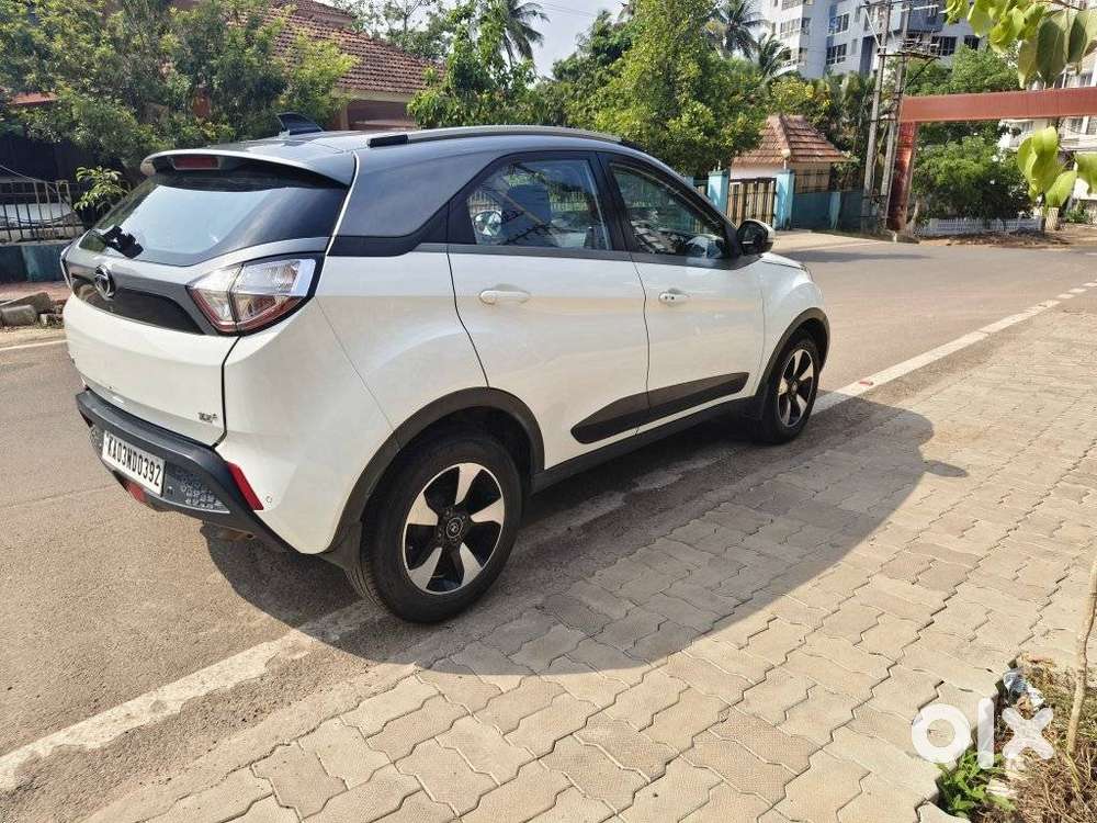 Tata Nexon 1.5 Revotorq Xz Plus (s), 2018, Diesel