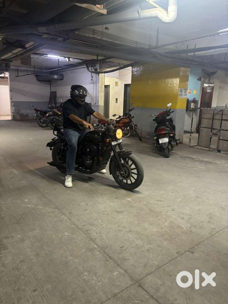 Jawa 42 Petrol 2023 All black matte dual abs