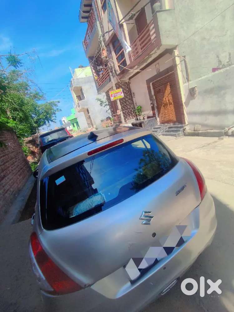 Maruti Suzuki Swift 2013 Cng & Hybrids 70000 Km Driven