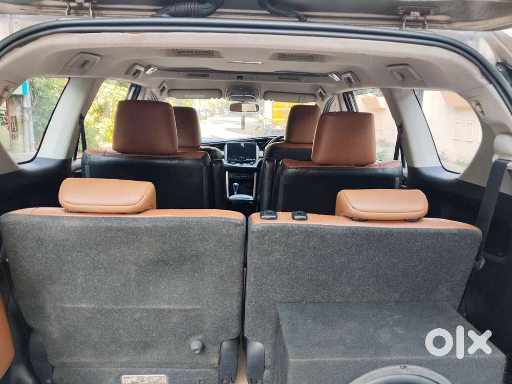 Toyota Innova Crysta 2.8z Automatic, 2017, Diesel