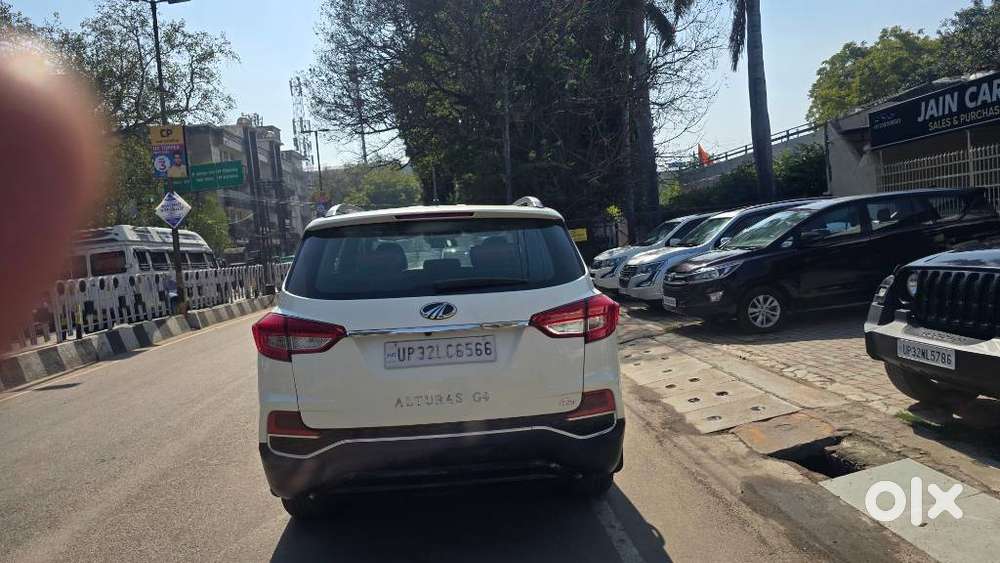 Mahindra Alturas G4 4wd At, 2020, Diesel