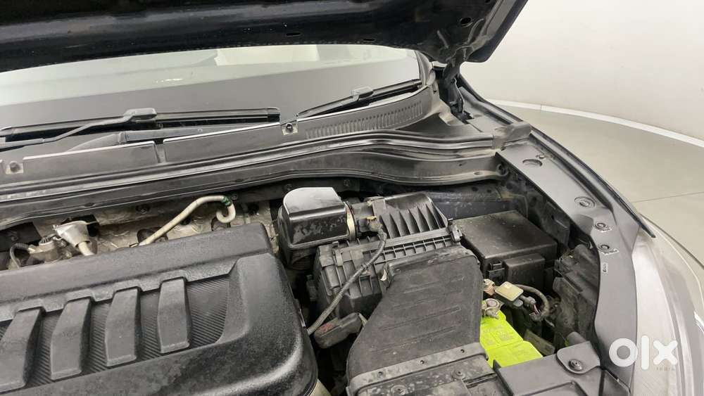 Mahindra Xuv700 2.2 Ax 7 Diesel At Luxury Pack Str, 2022, Diesel