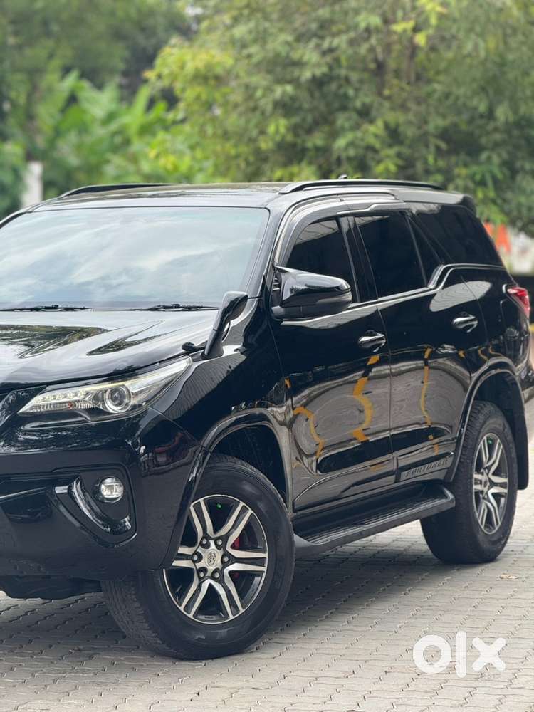 Toyota Fortuner Diesel 2019