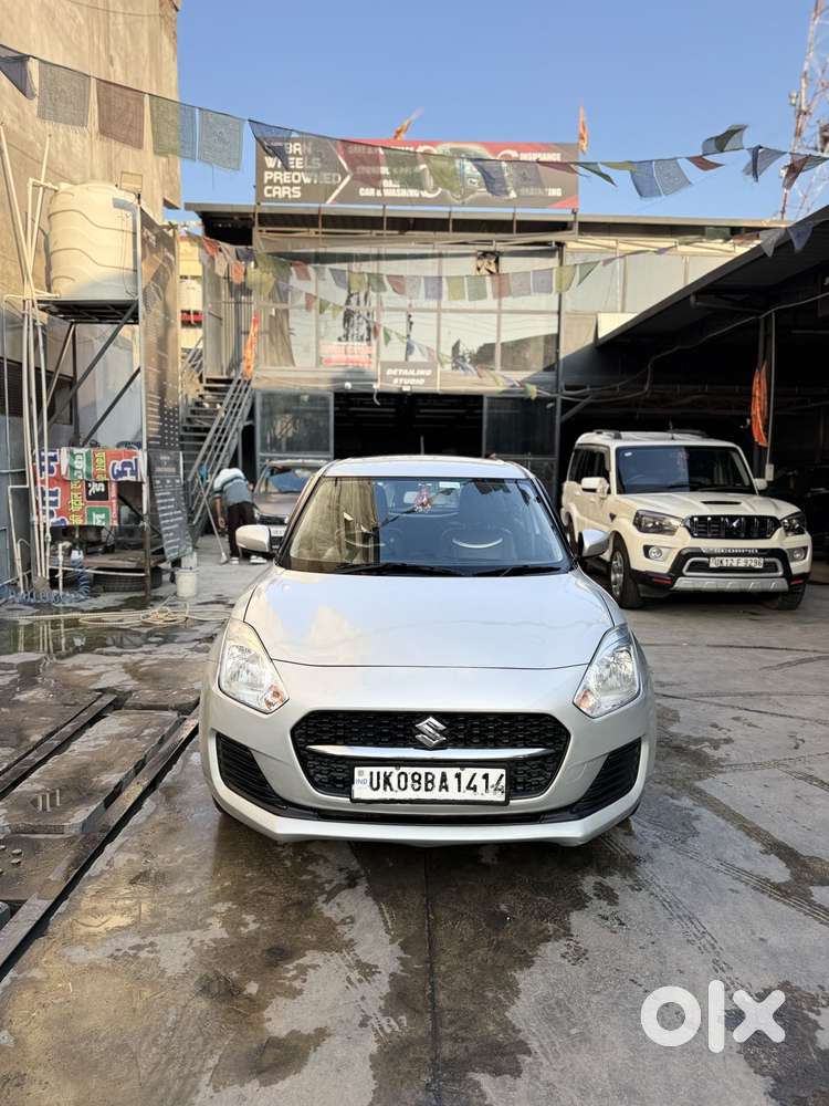 Maruti Suzuki Swift Vxi Optional, 2022, Petrol