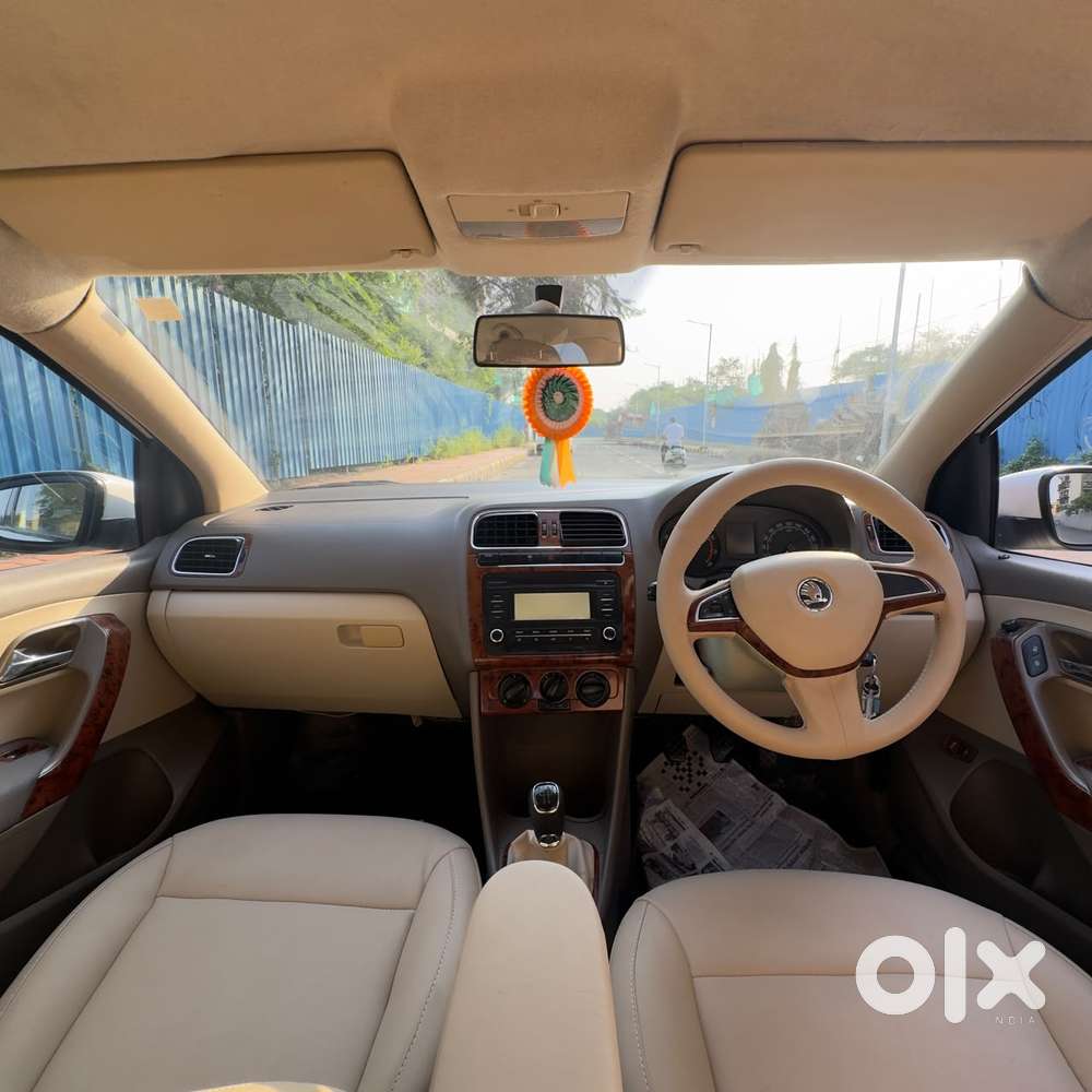 Skoda Rapid 1.6 Mpi Elegance, 2014, Petrol