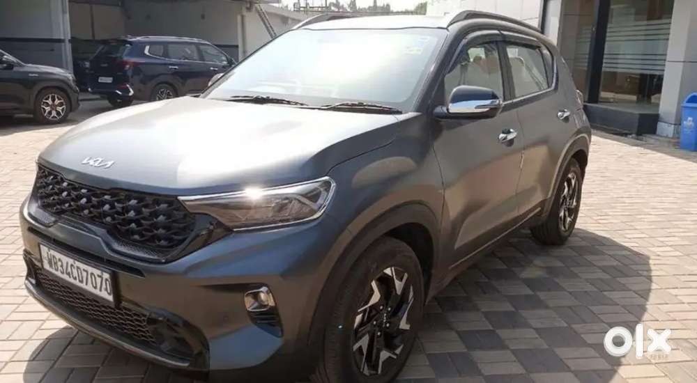 Kia Sonet X-line Top Model Atomic 2023 Petrol  Just Looking New