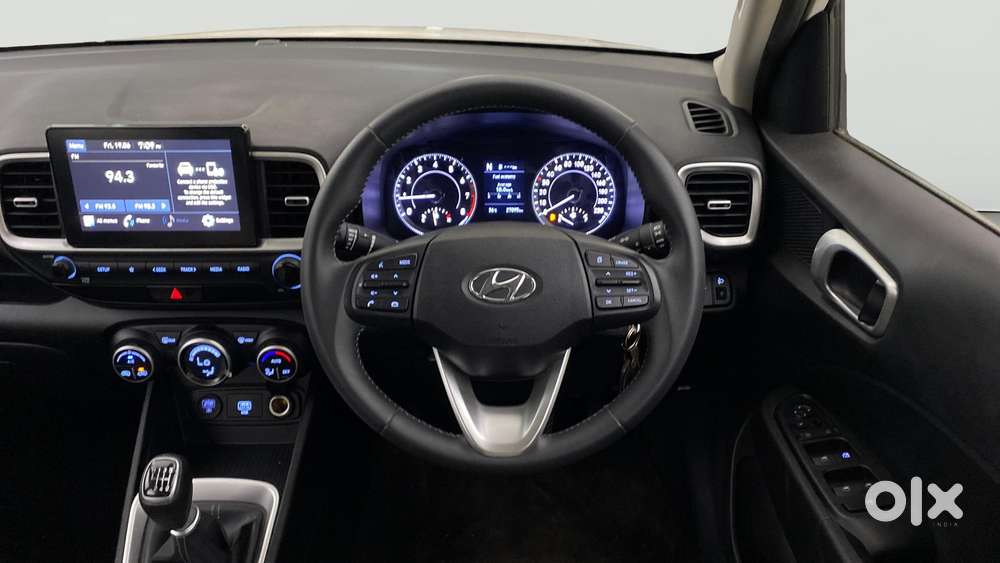 Hyundai Venue 1.0 Sx Turbo Imt, 2021, Petrol