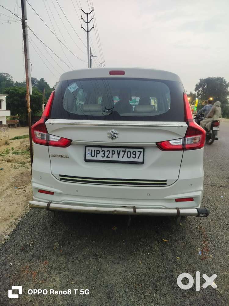 Maruti Suzuki Ertiga Vxi 2025