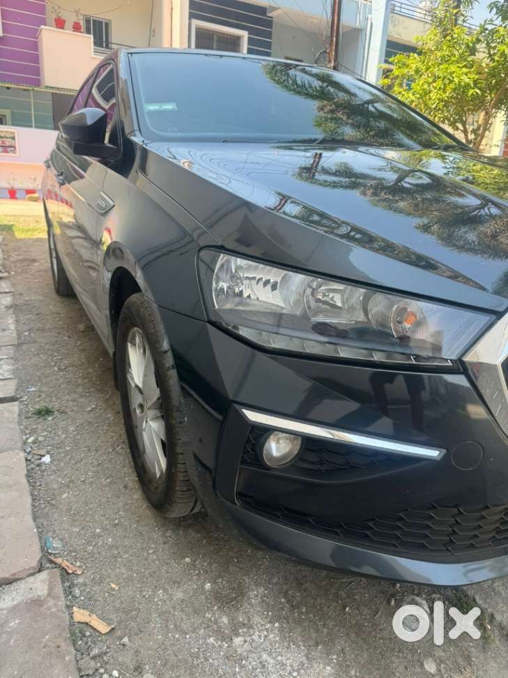 Skoda Slavia Ambition 1.5l Tsi Mt, 2023, Petrol