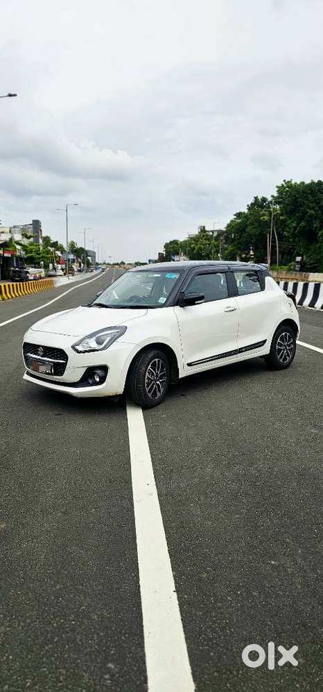 Maruti Suzuki Swift Zxi Plus Amt Dual Tone, 2023, Petrol