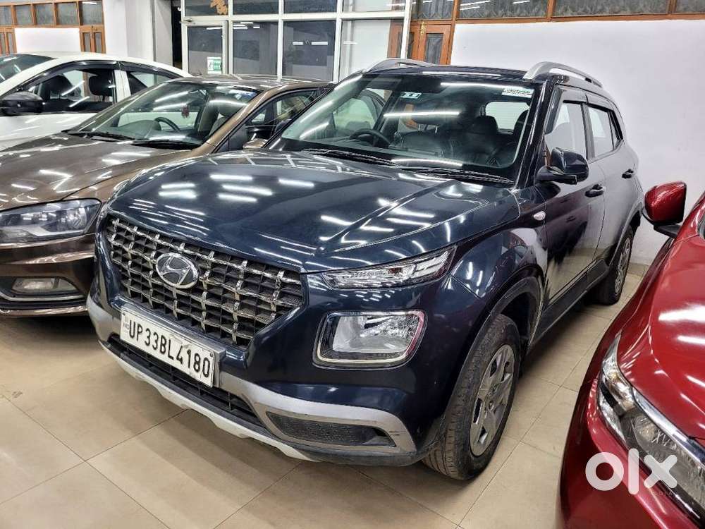 Hyundai Venue 1.2 S Plus, 2020, Petrol
