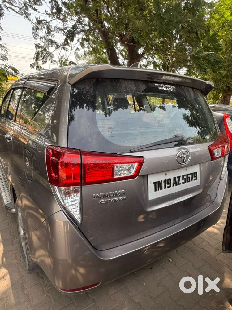Toyota Innova Crysta G 2017